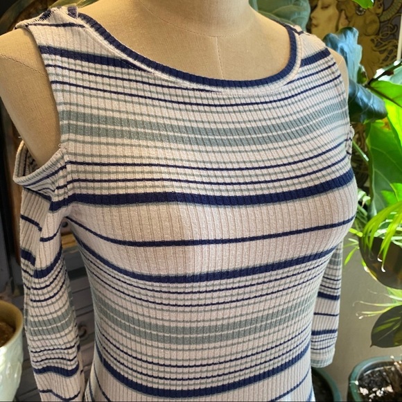 Free People Rory Striped Cold-Shoulder Top - Picture 9 of 14